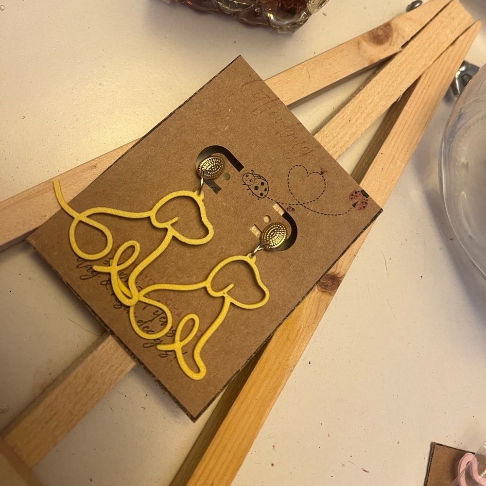 Yellow dog doggie puppy 3d printed dog dangle earrings!